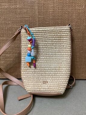 Parfois Straw-Effect Phone Pouch Bag with adjustable Strap and charms